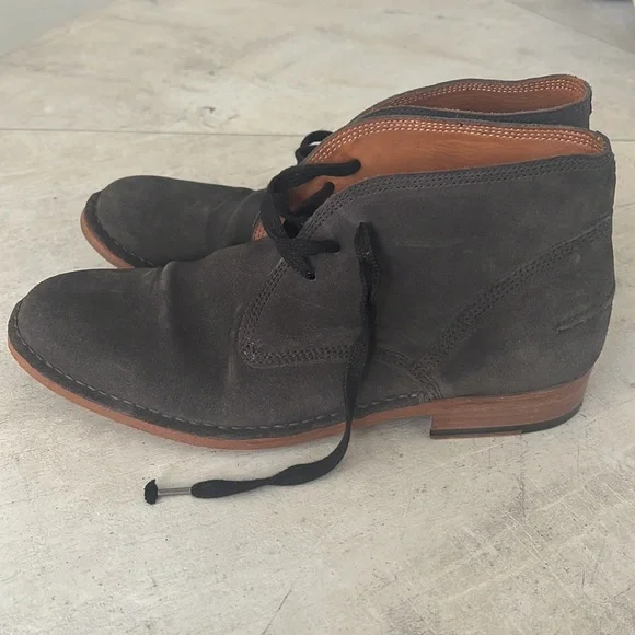John Varvatos chukka boots